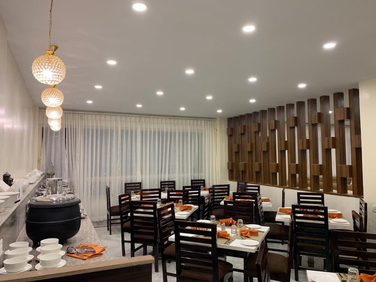Hotel The Aryan Regency Pelling Esterno foto
